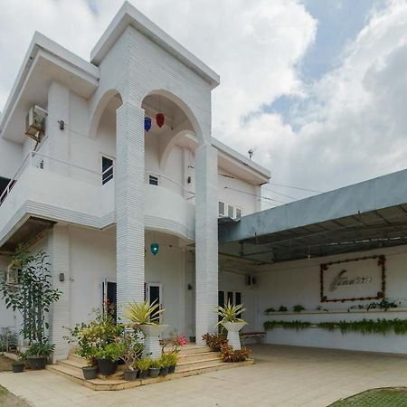 Reddoorz Syariah Near Museum Tsunami Aceh 2 Geutieue Экстерьер фото